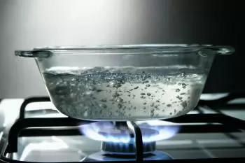 ¿A qué temperatura hierve el agua?